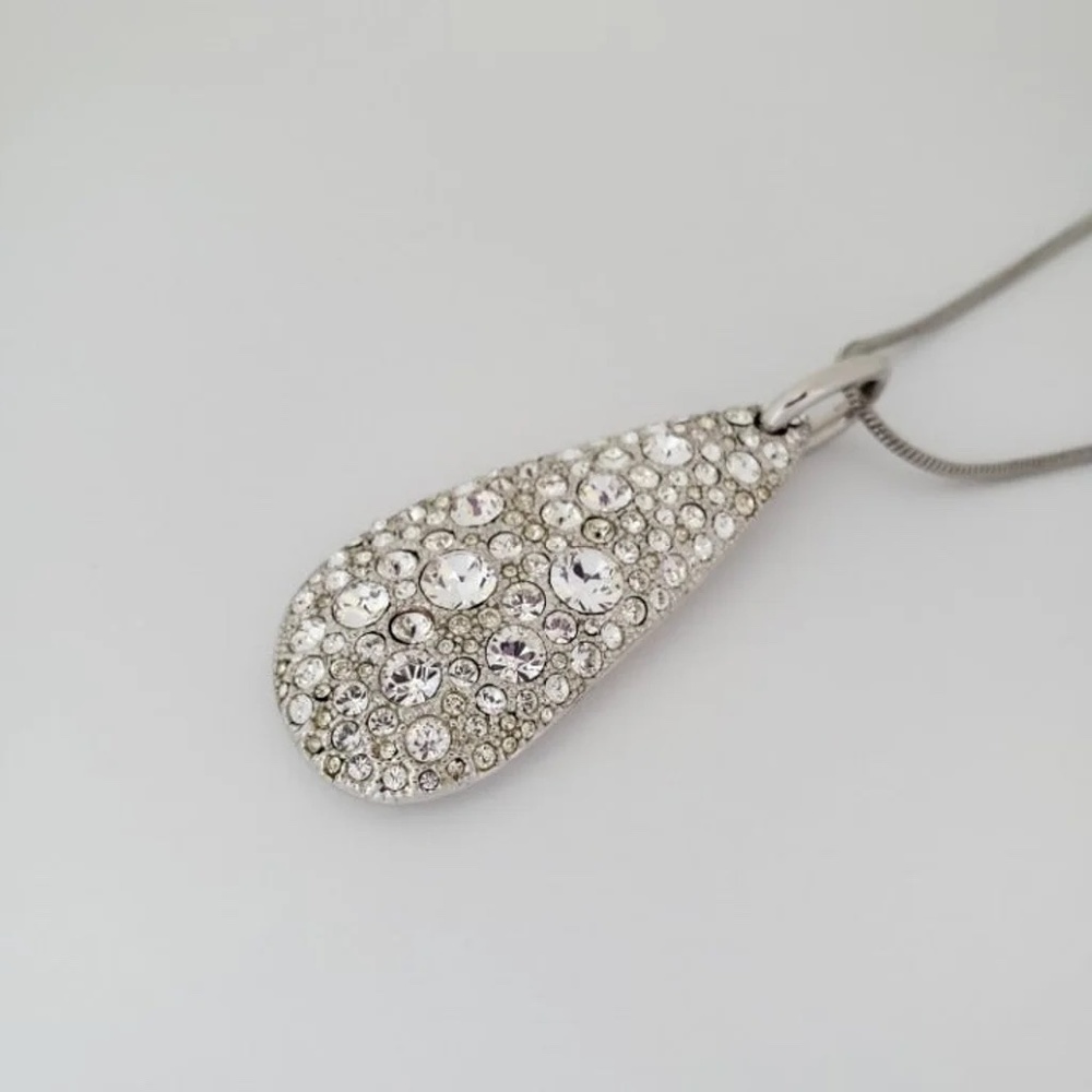 Vintage Nordstrom Crystal Pendant Necklace - Picture 3 of 5